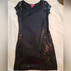 Black Sequin Demanding dressSize M